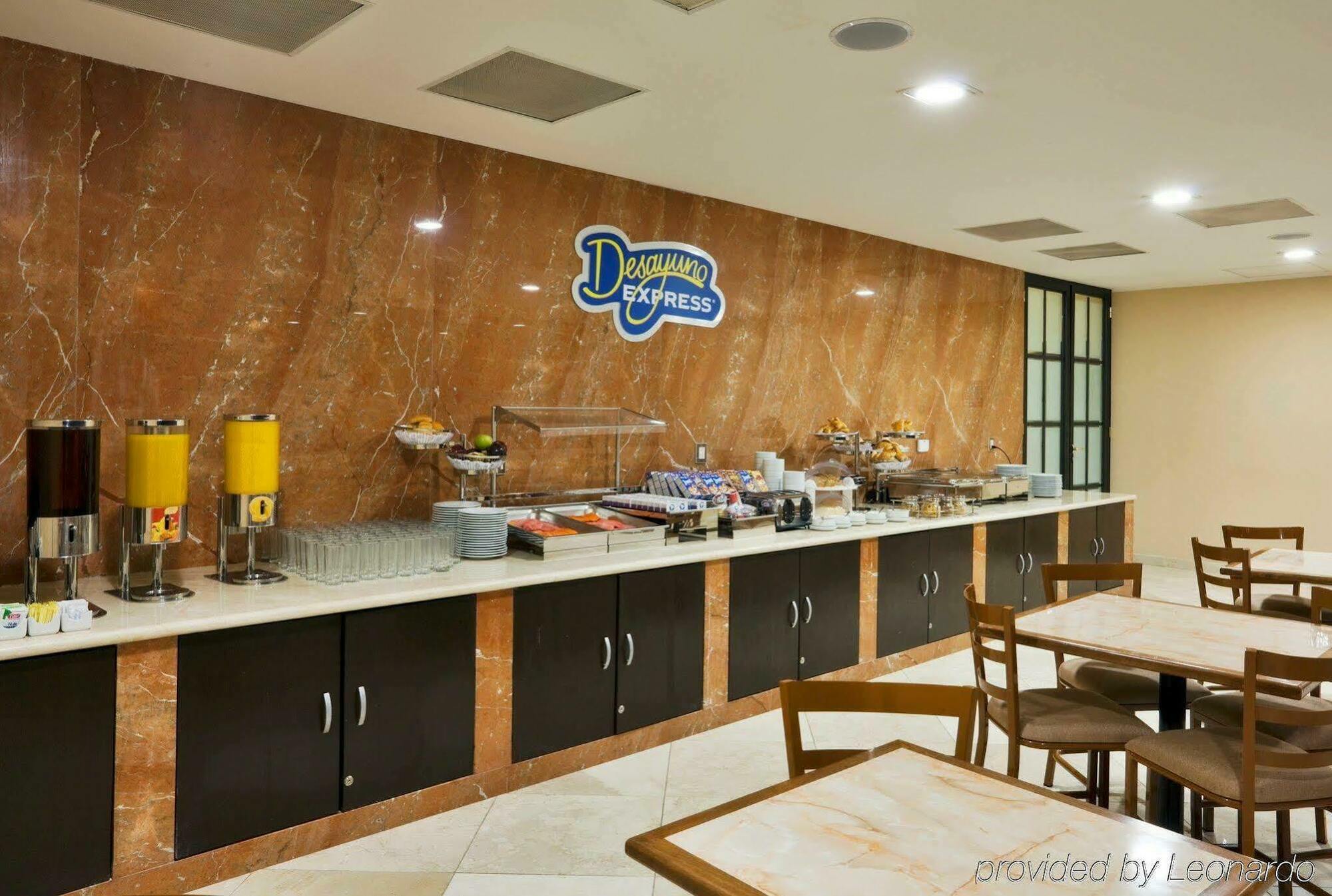 Holiday Inn Express Mexico Santa Fe By Ihg Ngoại thất bức ảnh
